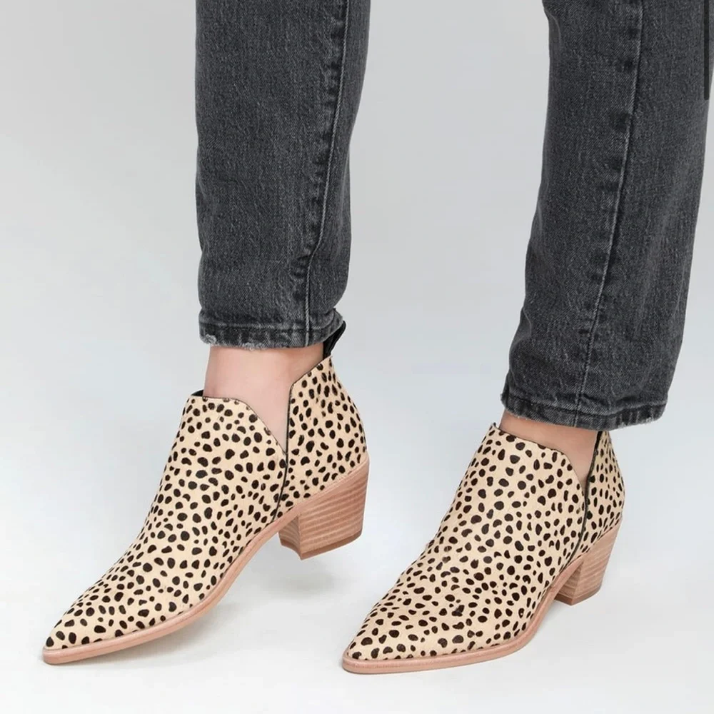 DOLCE VITA SONNI LEOPARD CALF HAIR ANKLE BOOTS SIZE 9